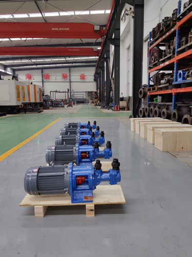 1740557421137363.jpg 3GR25X4三螺桿泵整機.jpg